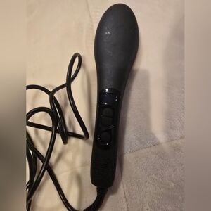 Simply Straight Ceramic Hair Straightening Brush Black & Pink